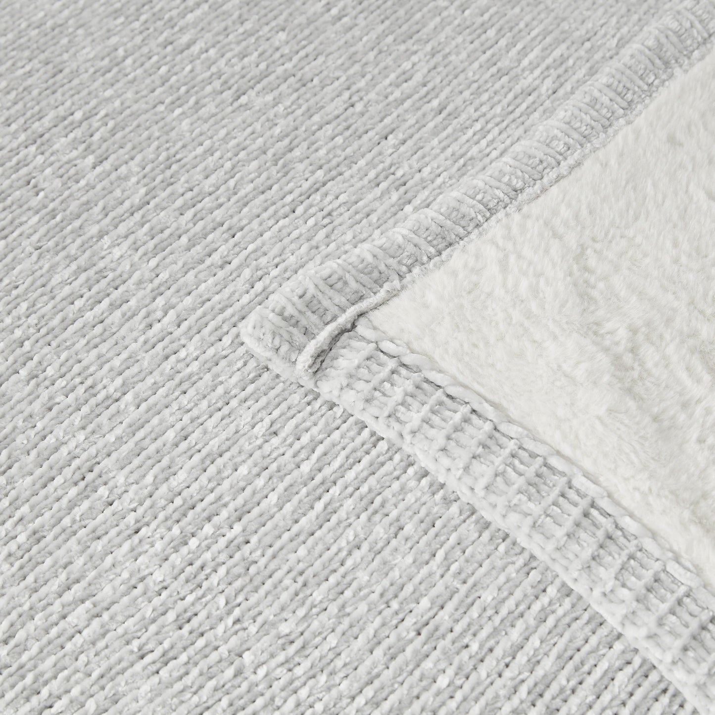 Chenille to Fur Throw 50x60"