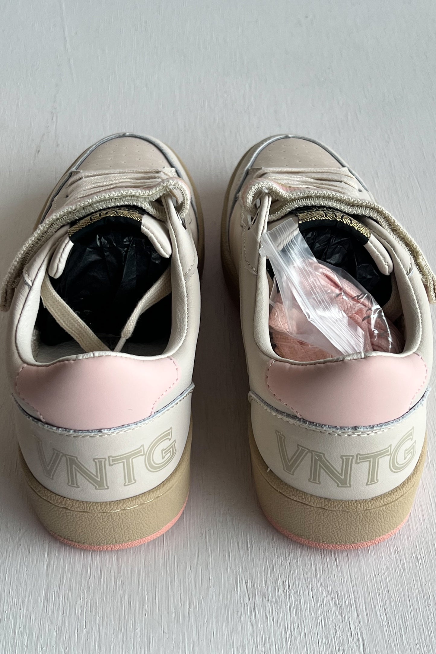 VINTAGE HAVANA | NEXT 4 PINK SNEAKER