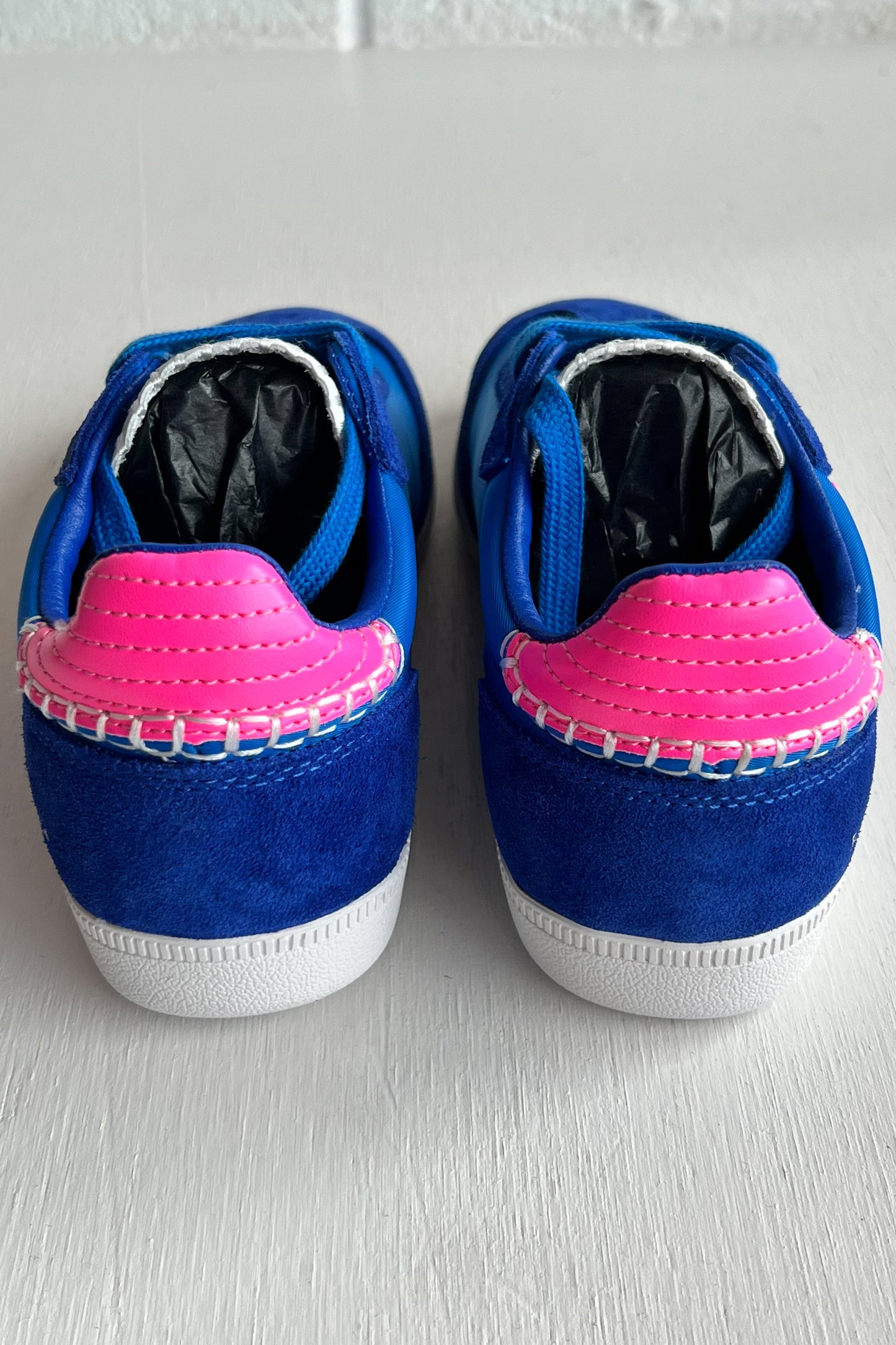 VINTAGE HAVANA | CRISP 16 ELECTRIC BLUE SNEAKERS