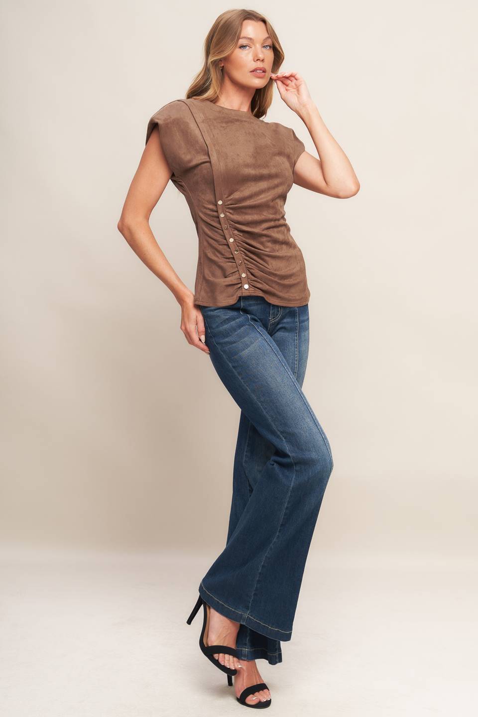 MY EVERYDAY BEST FAXU SUEDE TOP