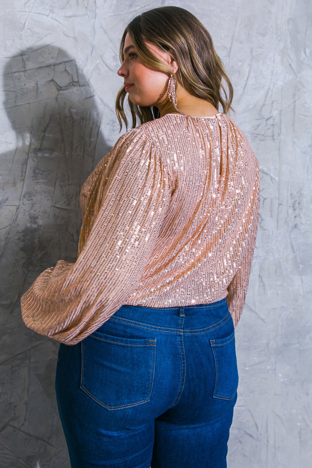 HOPE YOU REMEMBER SEQUIN TOP