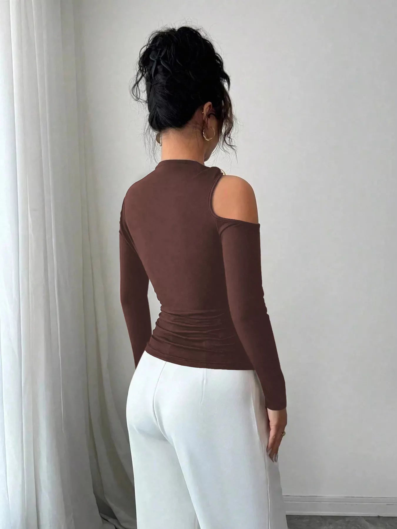 Cutout One-Shoulder Long Sleeve T-Shirt