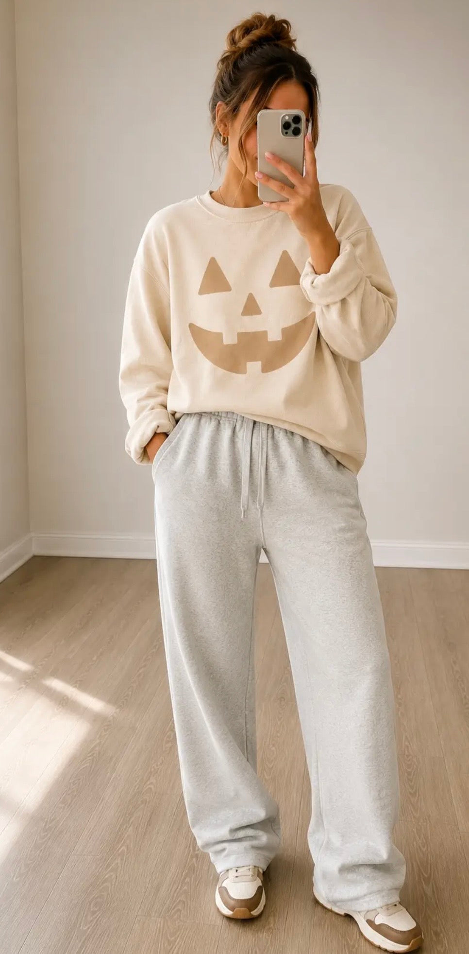 Jack O Lantern Pullover Cream