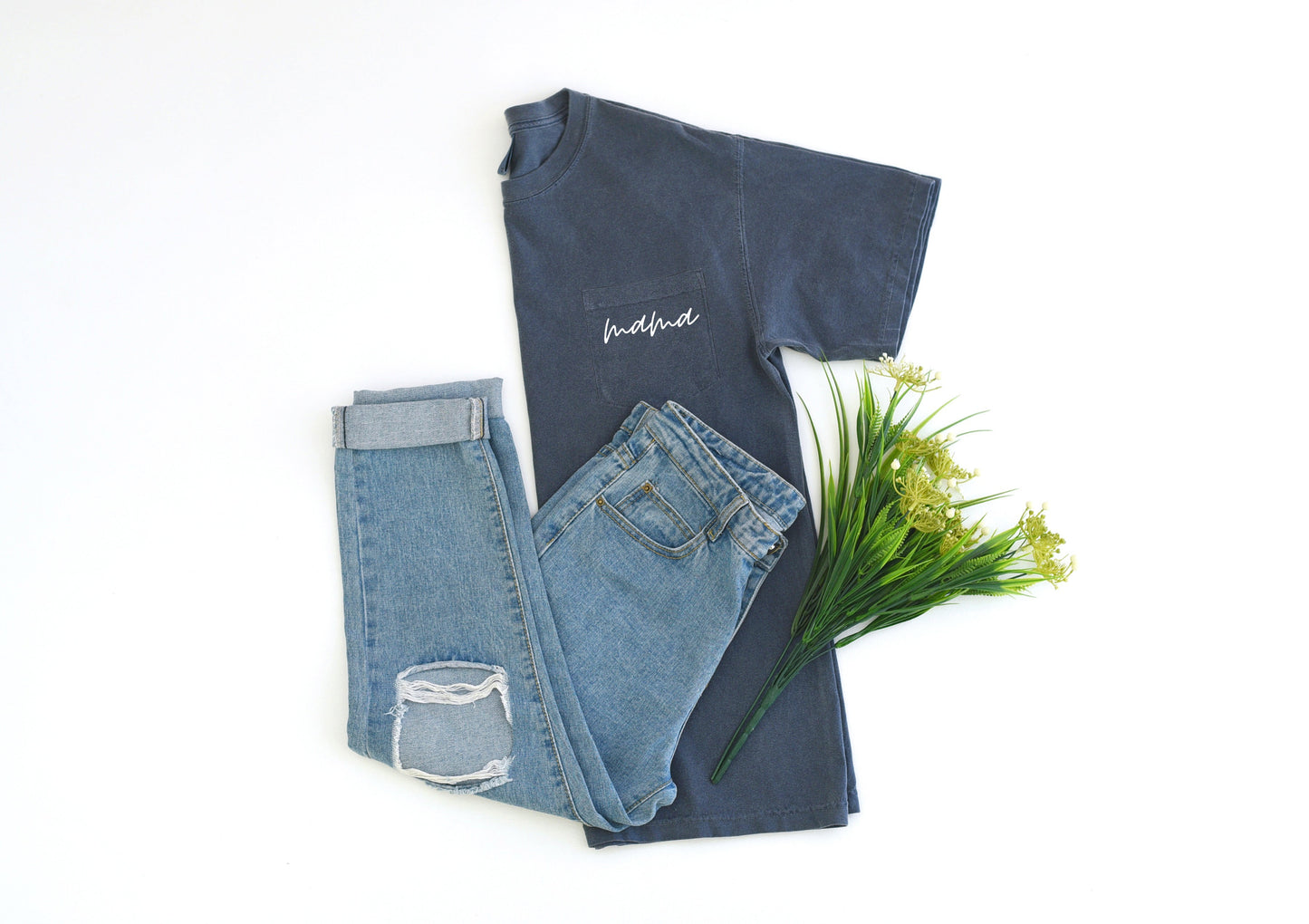 Mama Comfort Colors Pocket T Shirt (Cursive 1)