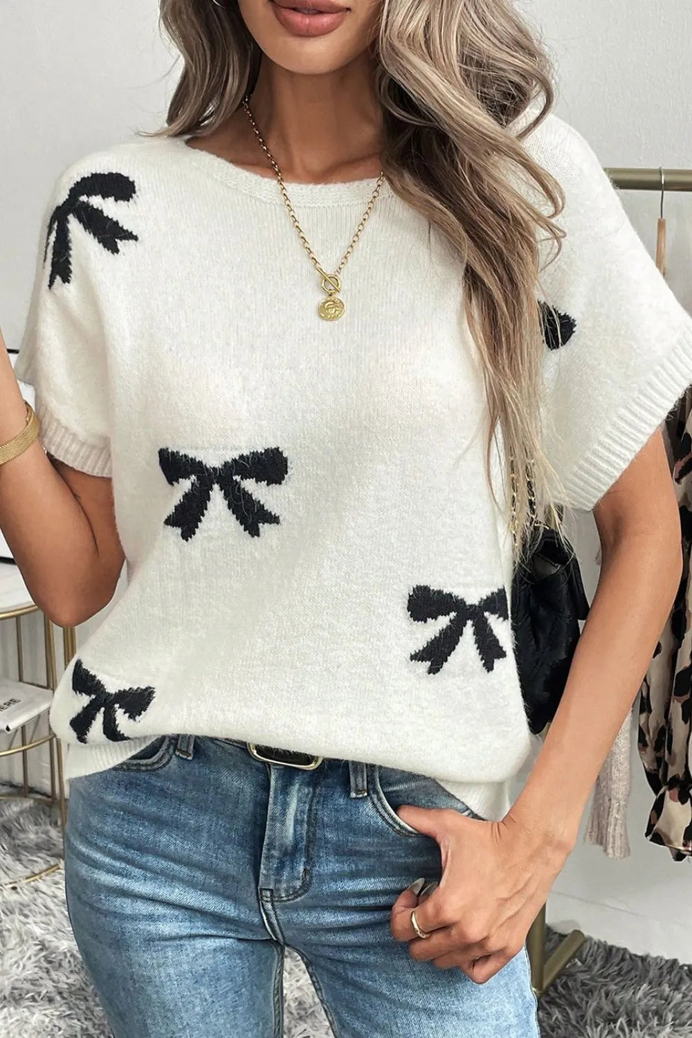 Bow Pattern Knit Short Sleeve Sweater