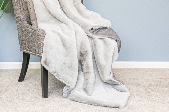 Luxury Avalanche Faux Fur Throw 60"x70"