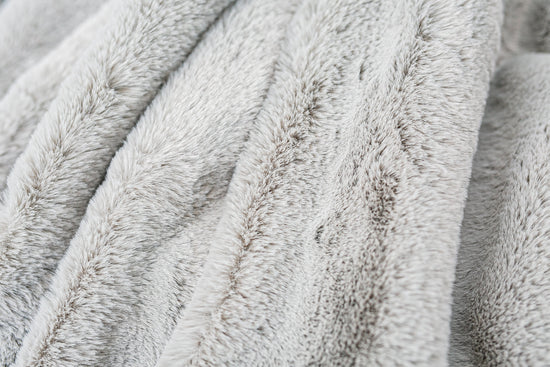 Luxury Avalanche Faux Fur Throw 60"x70"