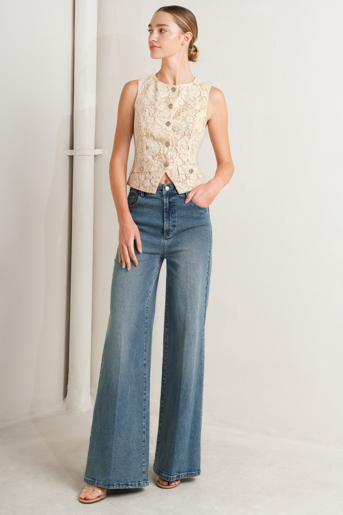 NO SECOND THOUGHT WASHED DENIM PANTS