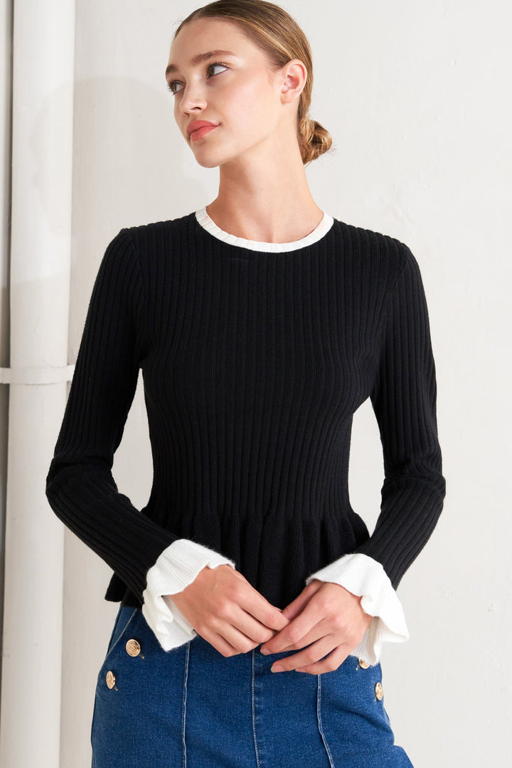 DELICATE EDGE SWEATER KNIT TOP