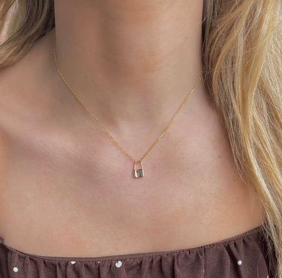 Goldie Lock Necklace