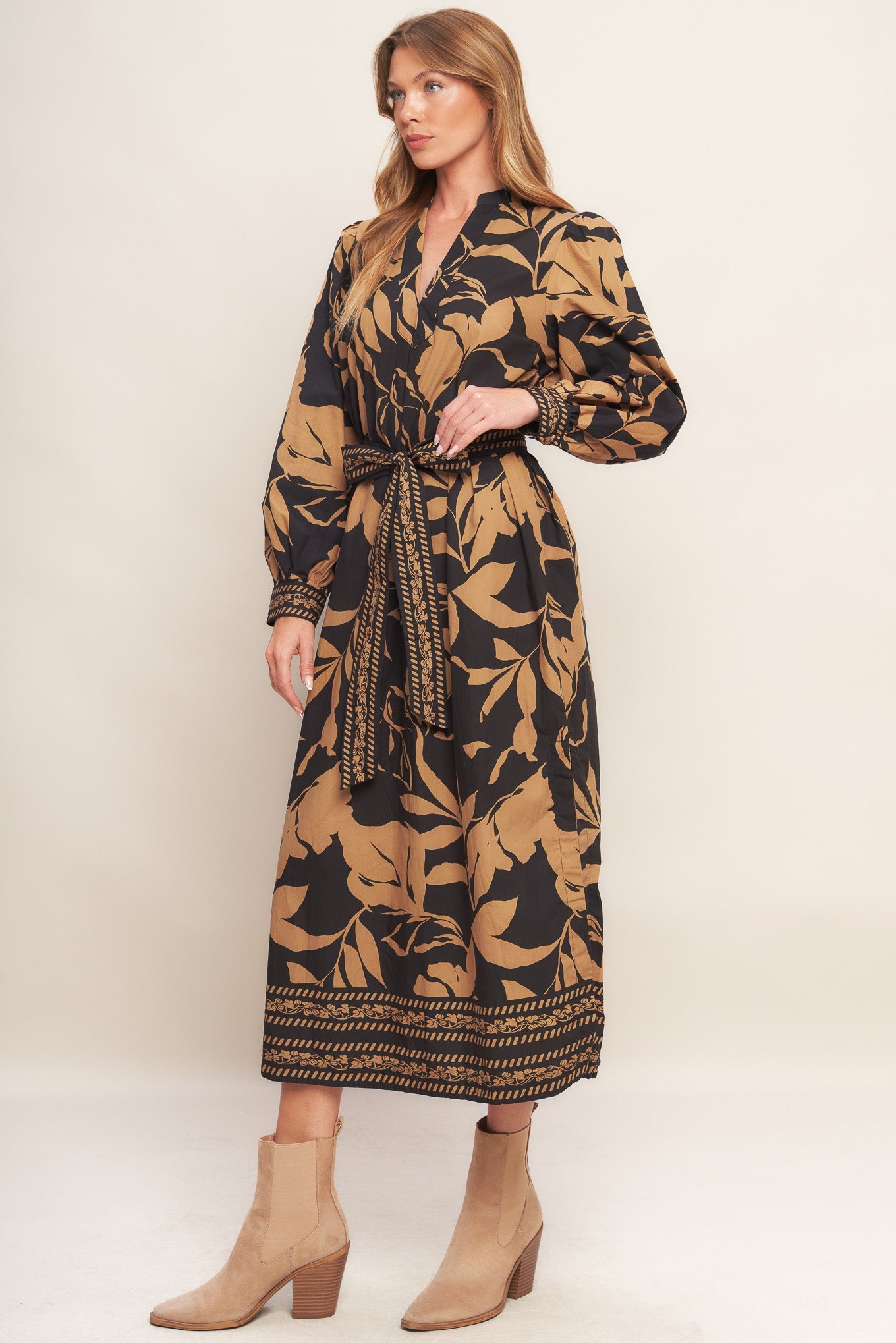 leaf midi dress Navy Leaf Print Shirred Midi Dress