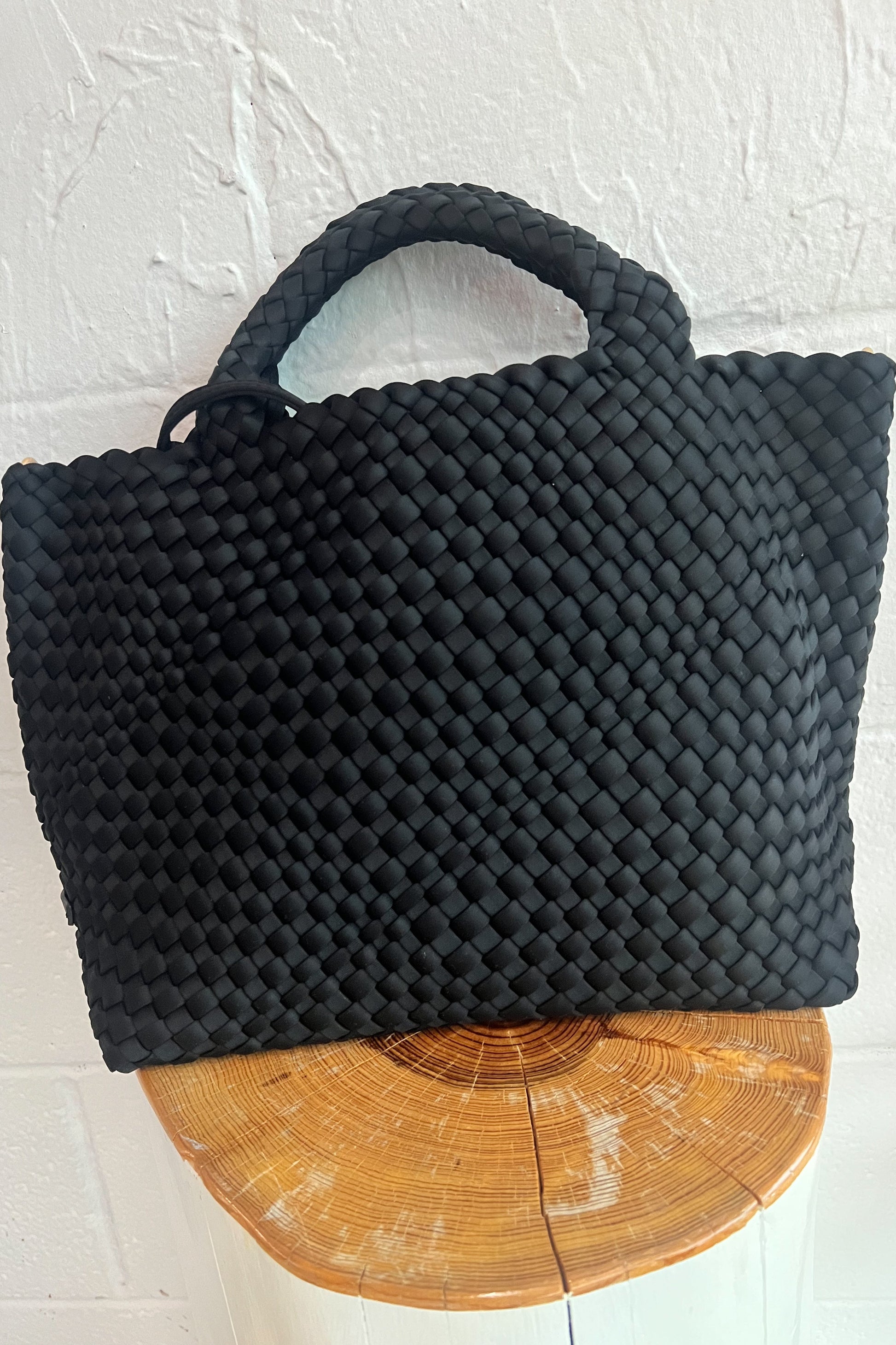 Lily Woven Neoprene Tote with Pouch - Black