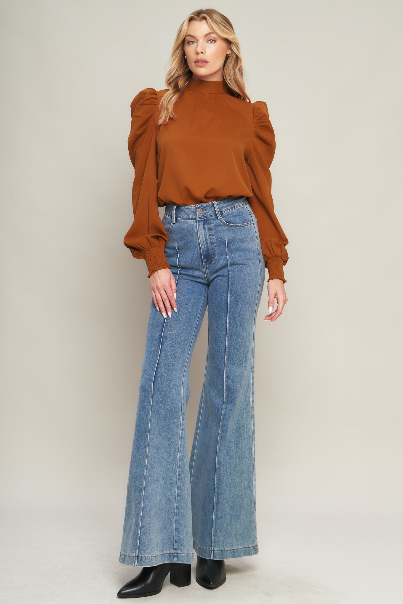 SET YOURSELF FREE BLOUSE