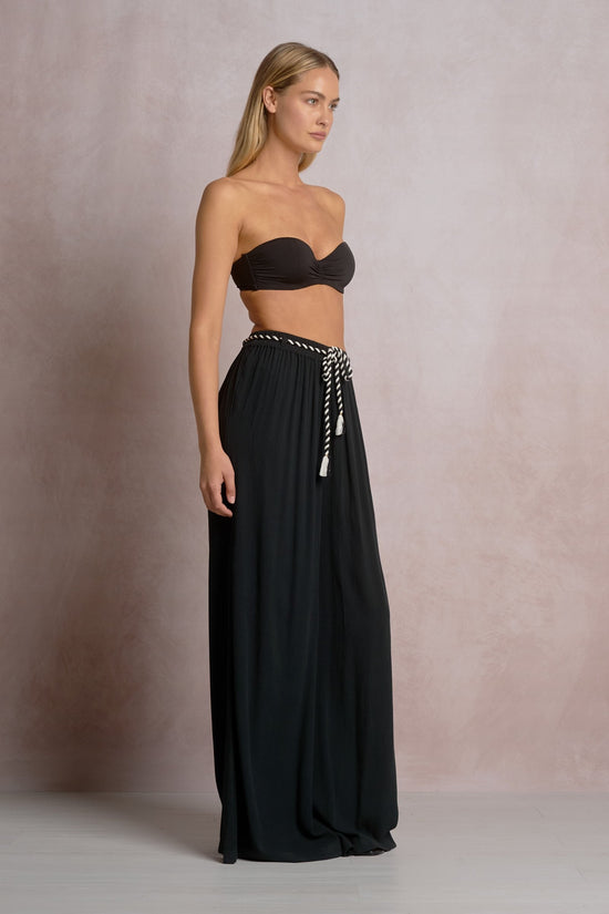 Raia Pant