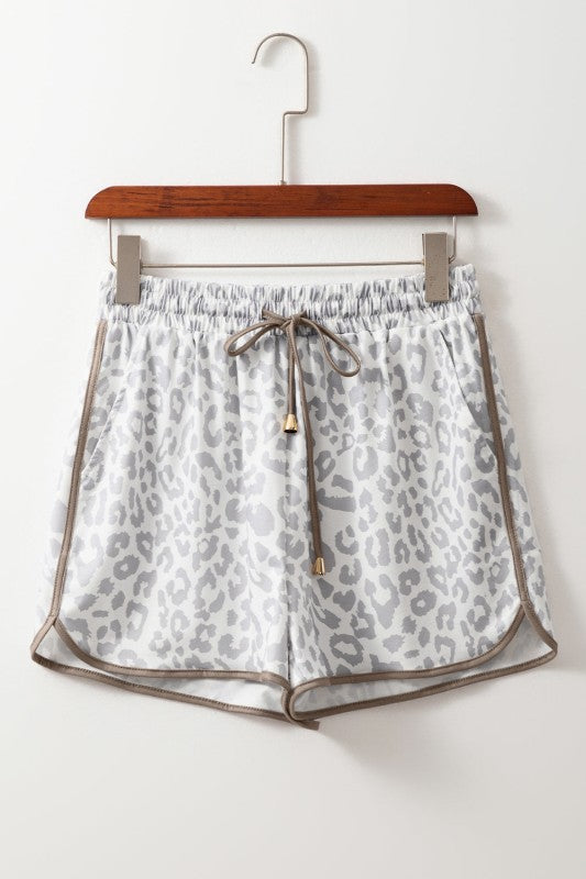 Leopard Contrast Trim Elastic Drawstring Shorts