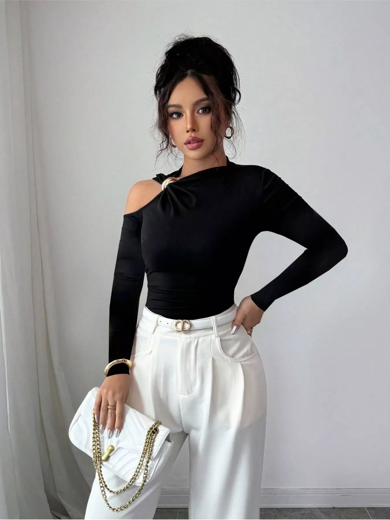 Cutout One-Shoulder Long Sleeve T-Shirt